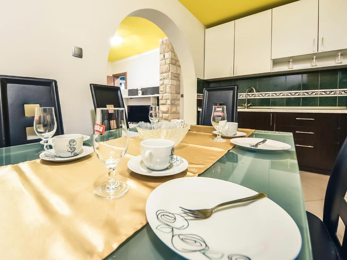 Apartment Anic-2 By Interhome Eksteriør billede